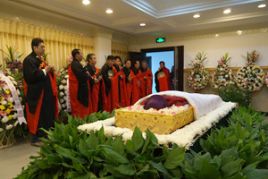 大型告别仪式现场布置